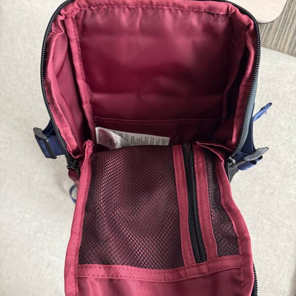 Disney Marvel Avengers 60th Anniversary Sling Bag Backpack - Picture 8 of 11